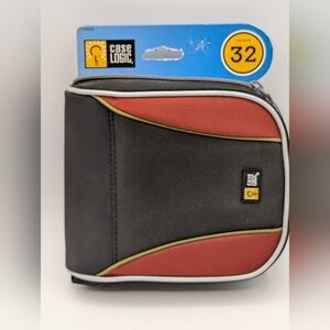 Case Logic Black and Red 32 CD Wallet